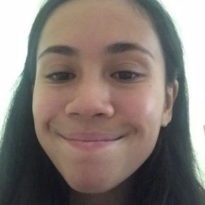 Meet your Posher, Gabriela